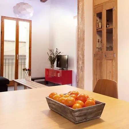 Apartment 2-bed Duplex Next To Passeig Del Born!